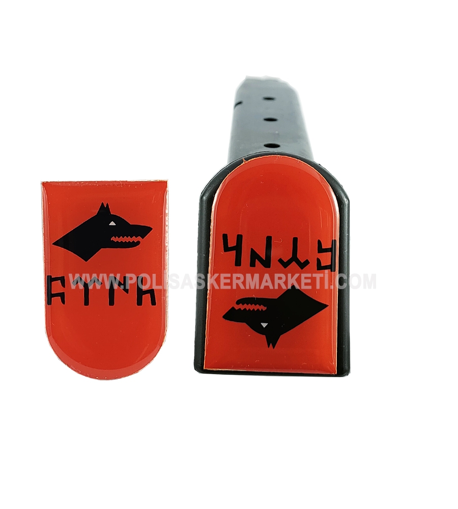 GÖKTÜRKÇE KURTLU ŞARJÖR STİCKER